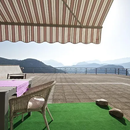 Villa Farinelli *