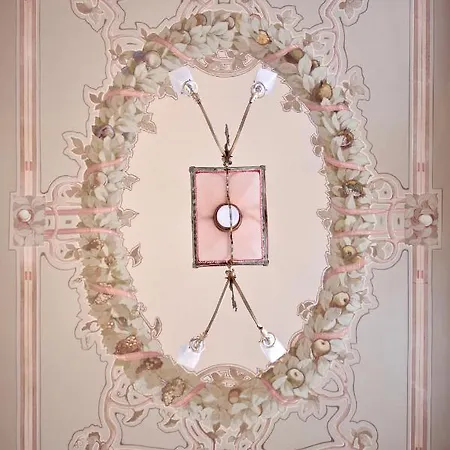 Villa Farinelli *